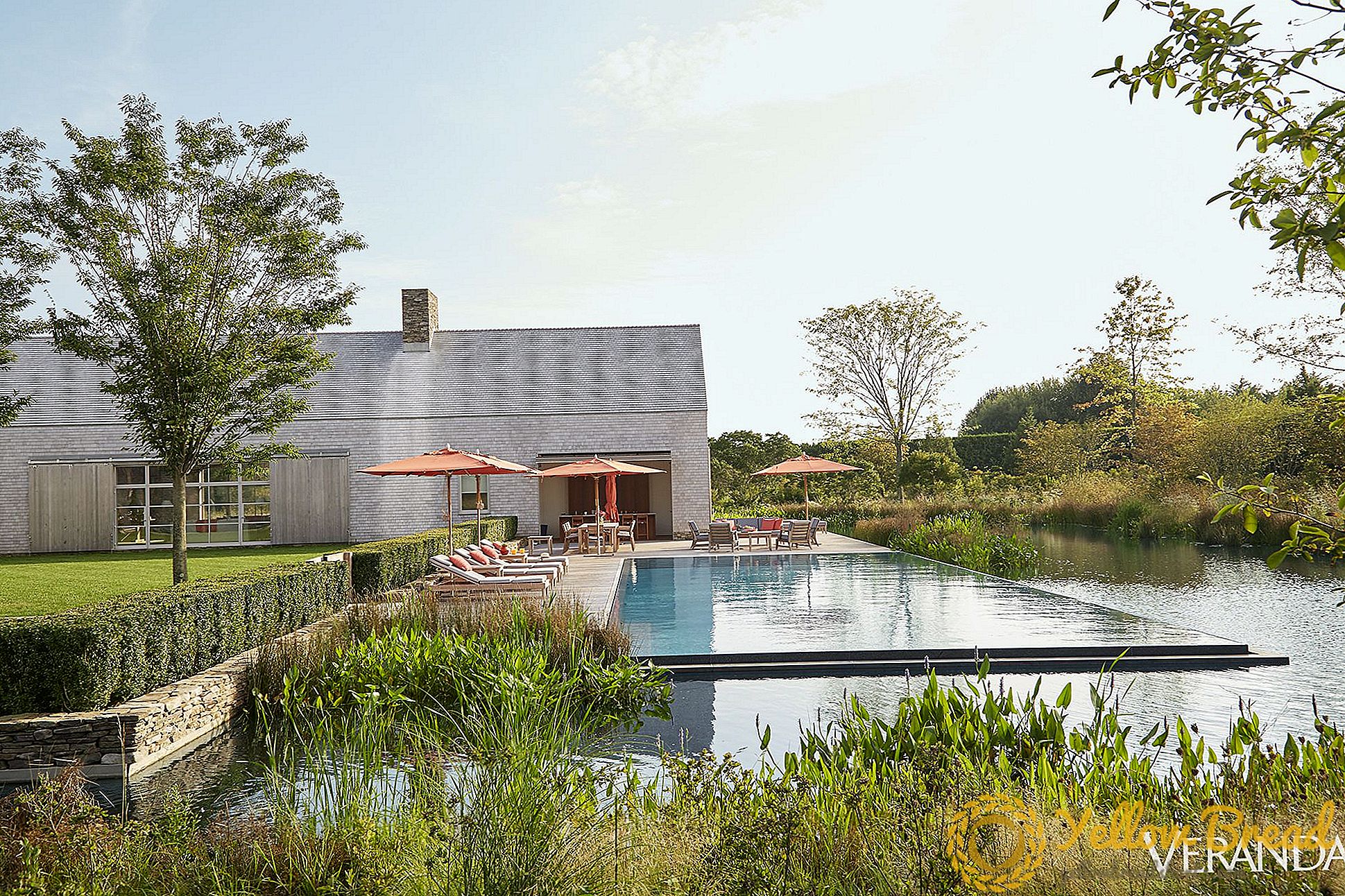 Casa de turism: o casă Hamptons plină de artă, care este în acord cu natura