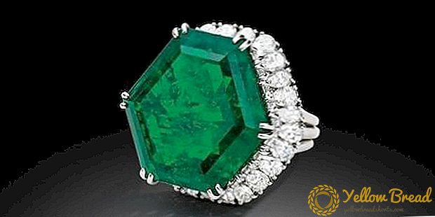 Die Legendariese Stotesbury Emerald verkoop vir $ 1 miljoen