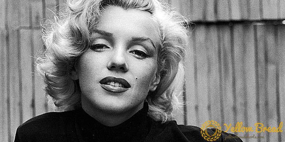 Marilyn Monroe Kjoler og Tresses er til salgs