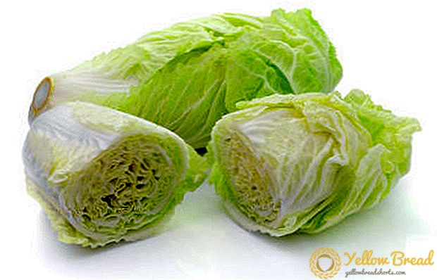 Can Peking cabbage be breastfed and at what age should it be used as a supplement for children?