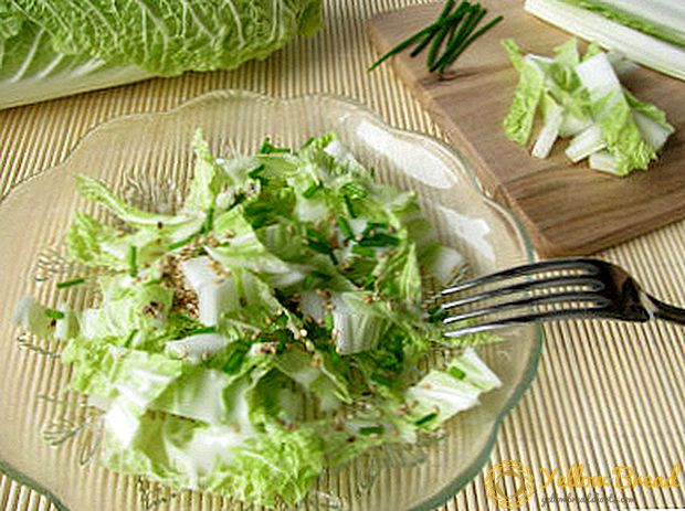 Công thức món salad rau cải với cải bắp Trung Quốc và ảnh của họ